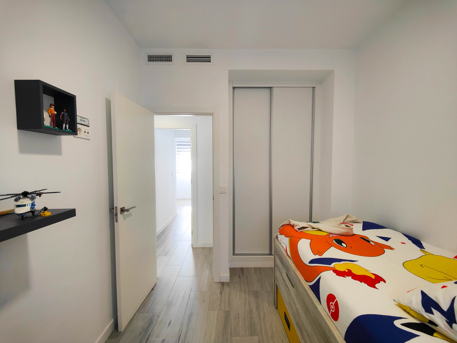 3 Bed, 2 Bath, ApartmentFor Sale, Guardamar Del Segura, Alicante