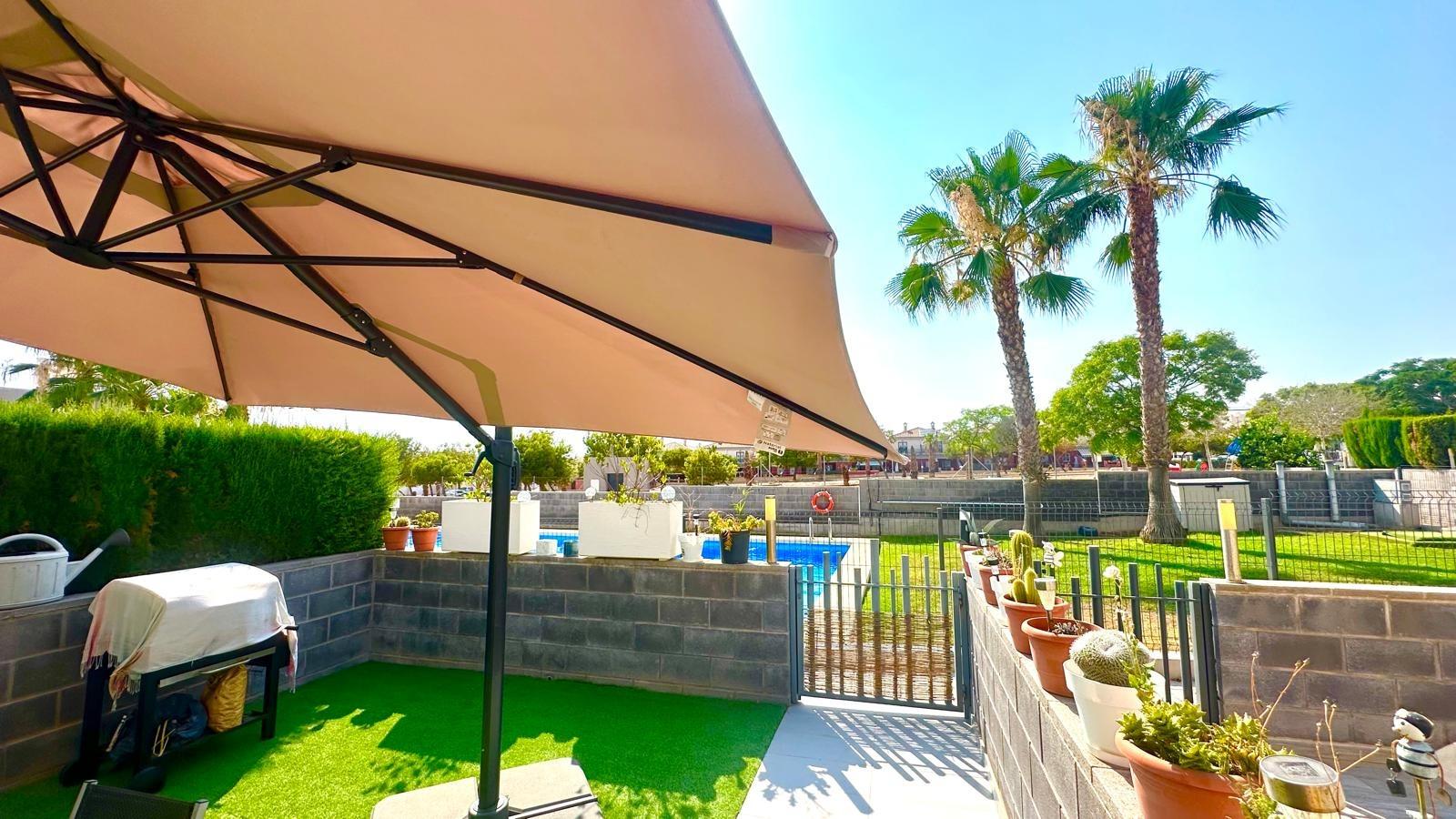 2 Bed, 1 Bath, HouseFor Sale, Torrevieja, Alicante