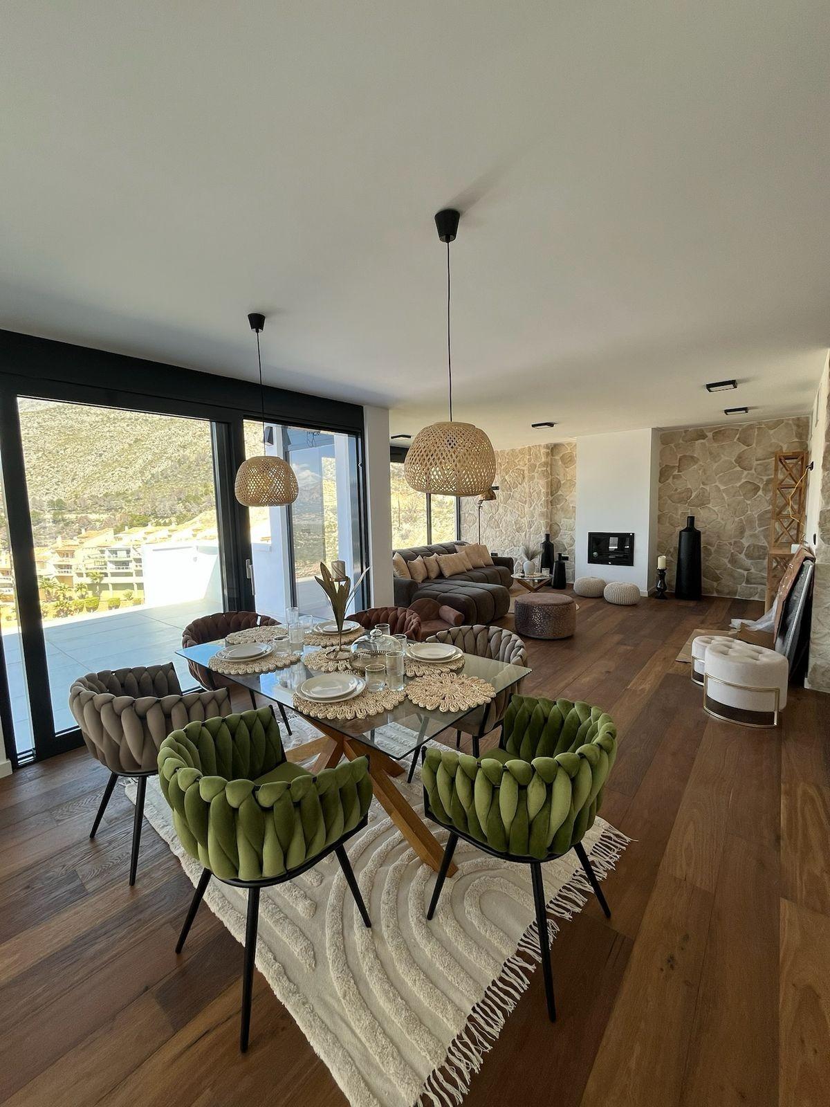 4 Bed, 3 Bath, HouseFor Sale, Altea, Alicante