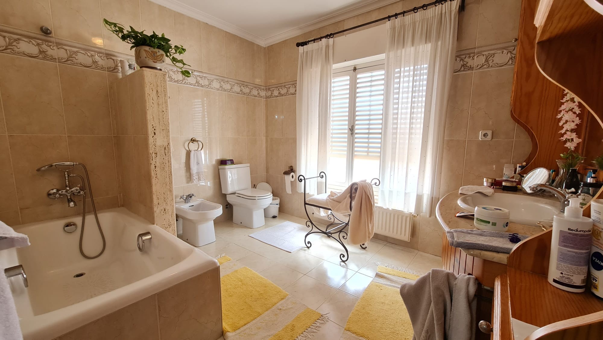 8 Bed, 3 Bath, HouseFor Sale, Monóvar/Monóver, Alicante