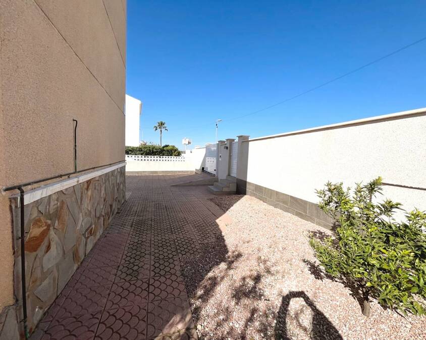 3 Bed, 2 Bath, HouseFor Sale, Benijofar, Alicante