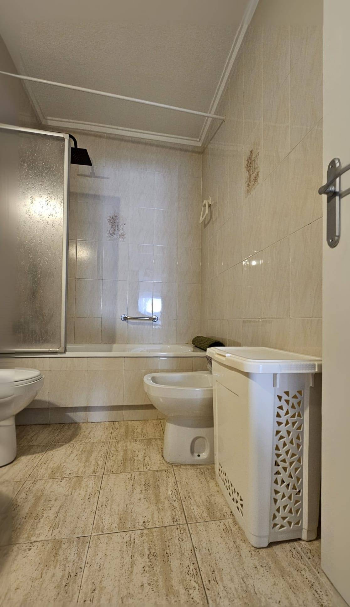 3 Bed, 1 Bath, ApartmentFor Sale, Torrevieja, Alicante