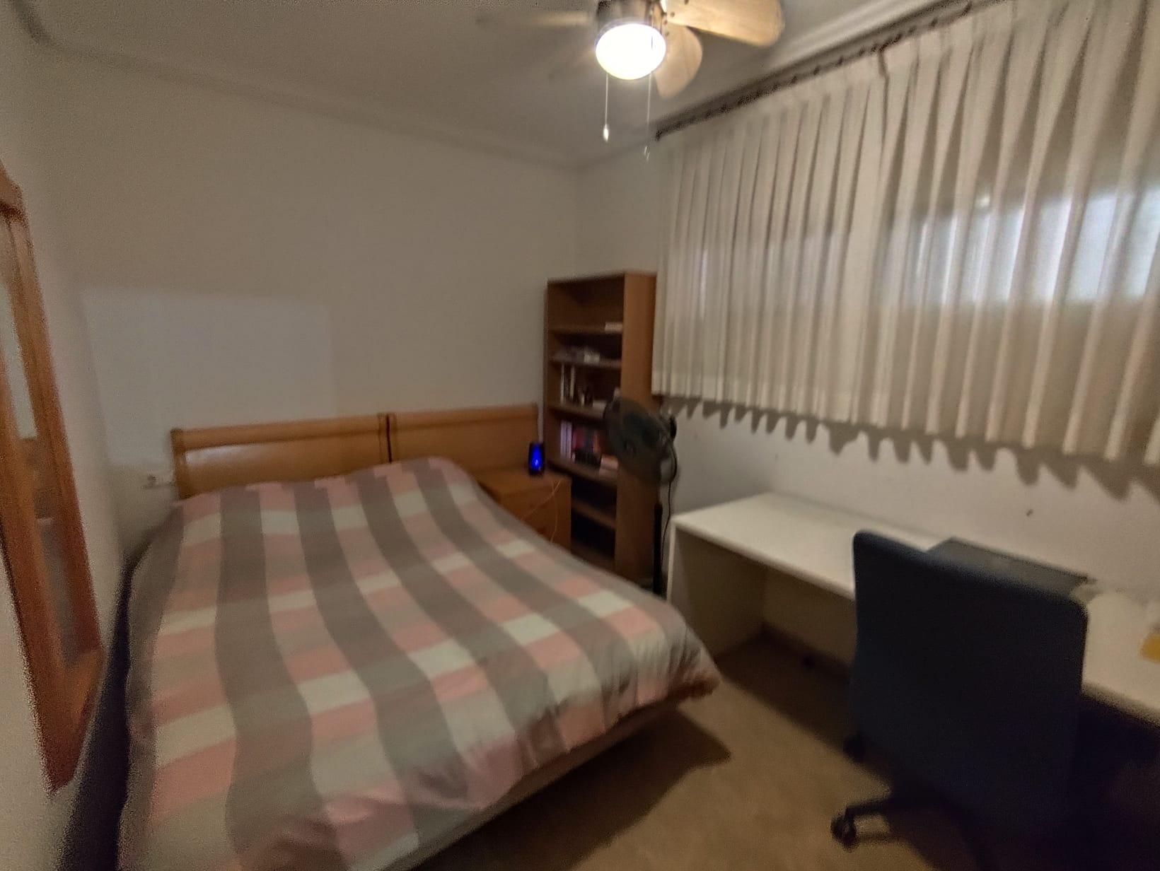 4 Bed, 2 Bath, ApartmentFor Sale, Torrevieja, Alicante