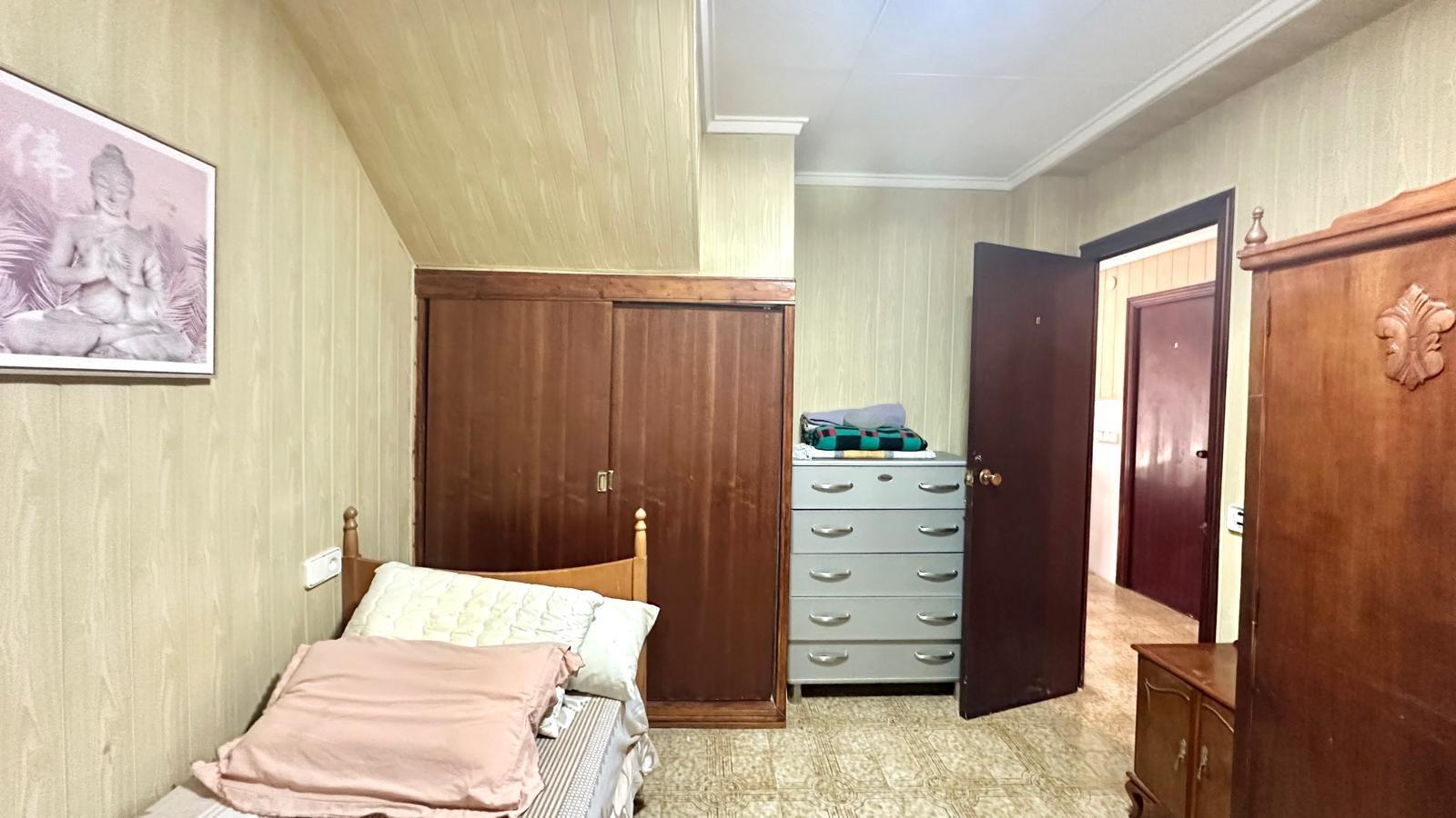 4 Bed, 2 Bath, HouseFor Sale, Torrevieja, Alicante