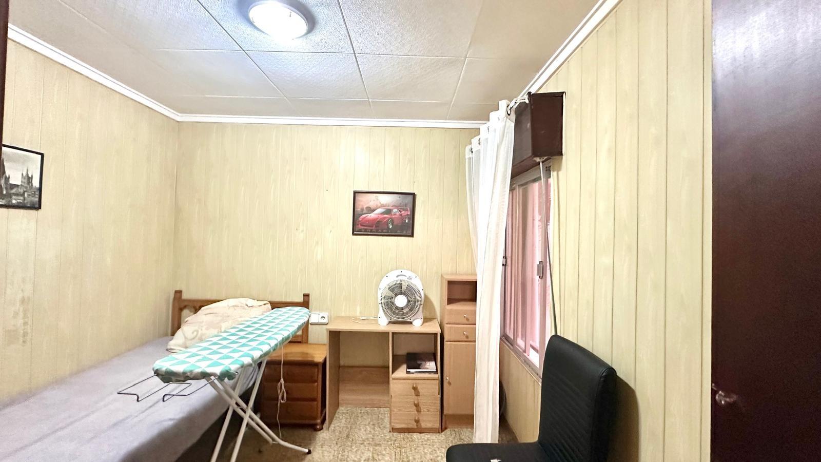 4 Bed, 2 Bath, HouseFor Sale, Torrevieja, Alicante