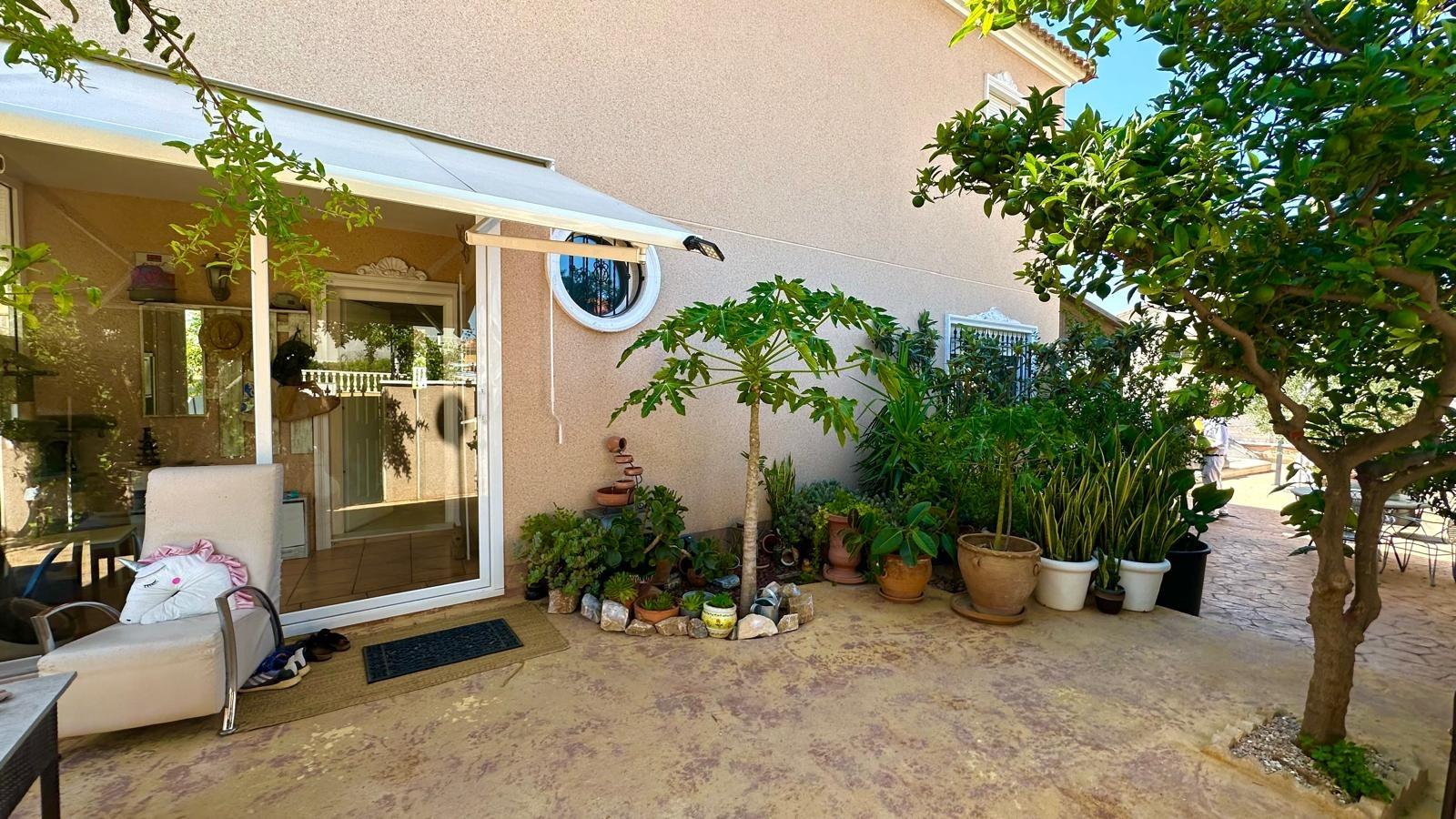 4 Bed, 3 Bath, HouseFor Sale, Orihuela Costa, Alicante