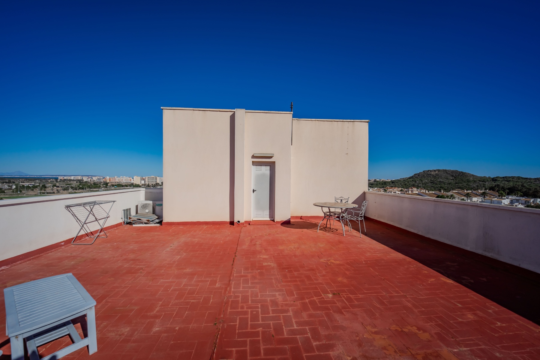 2 Bed, 1 Bath, ApartmentFor Sale, Guardamar Del Segura, Alicante