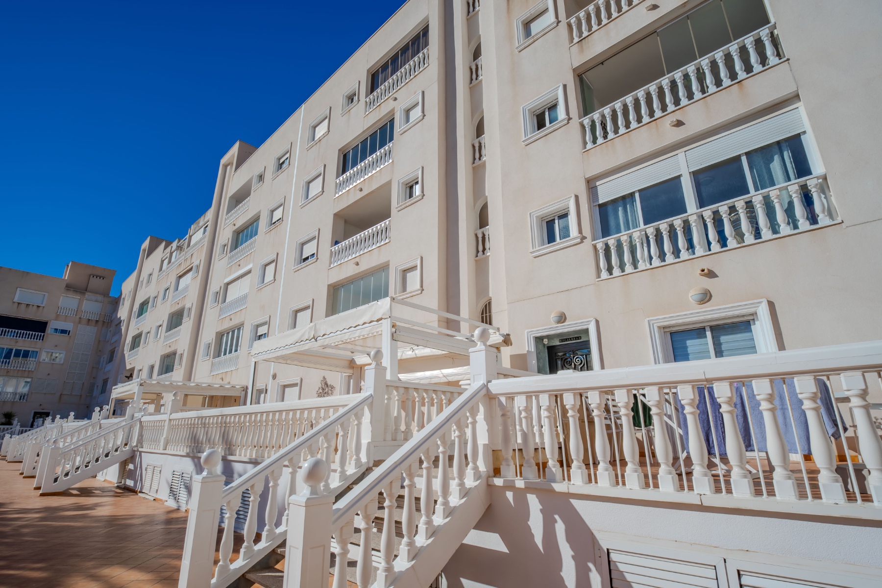 2 Bed, 1 Bath, ApartmentFor Sale, Guardamar Del Segura, Alicante