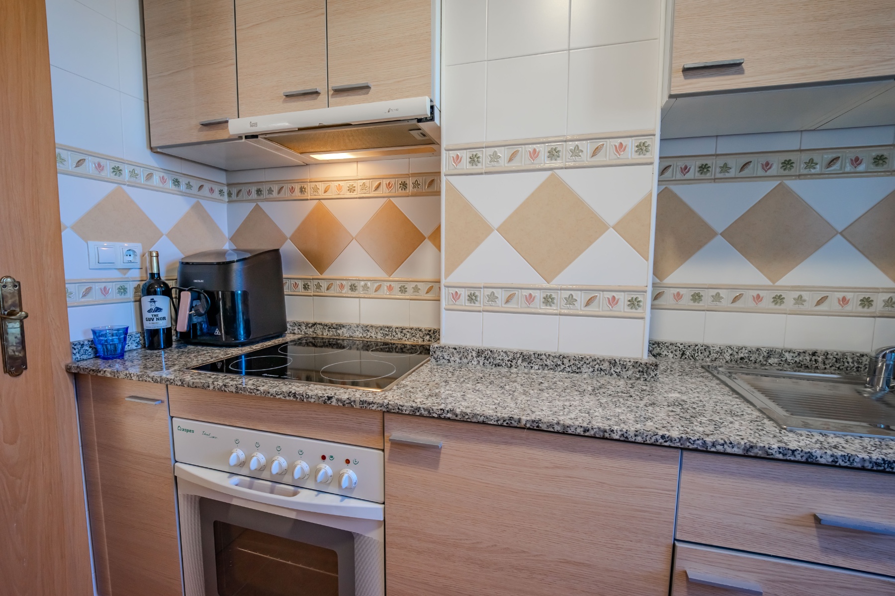2 Bed, 1 Bath, ApartmentFor Sale, Guardamar Del Segura, Alicante