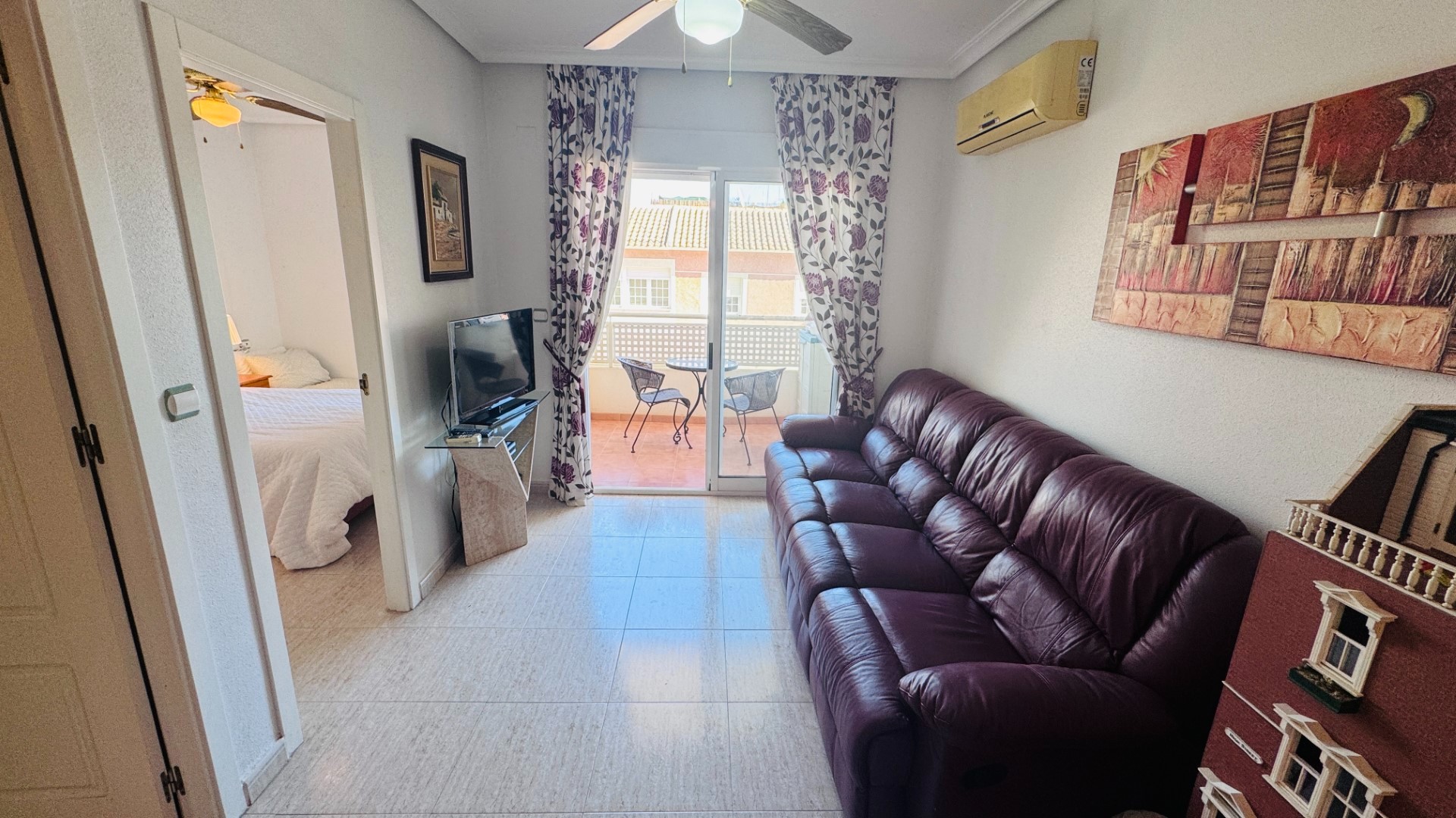 2 Bed, 1 Bath, ApartmentFor Sale, Almoradi, Alicante