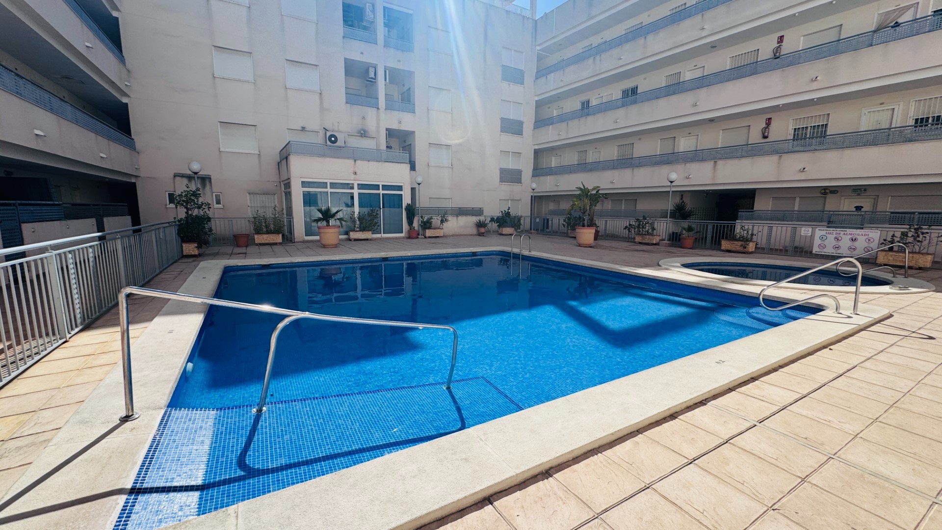 2 Bed, 1 Bath, ApartmentFor Sale, Almoradi, Alicante