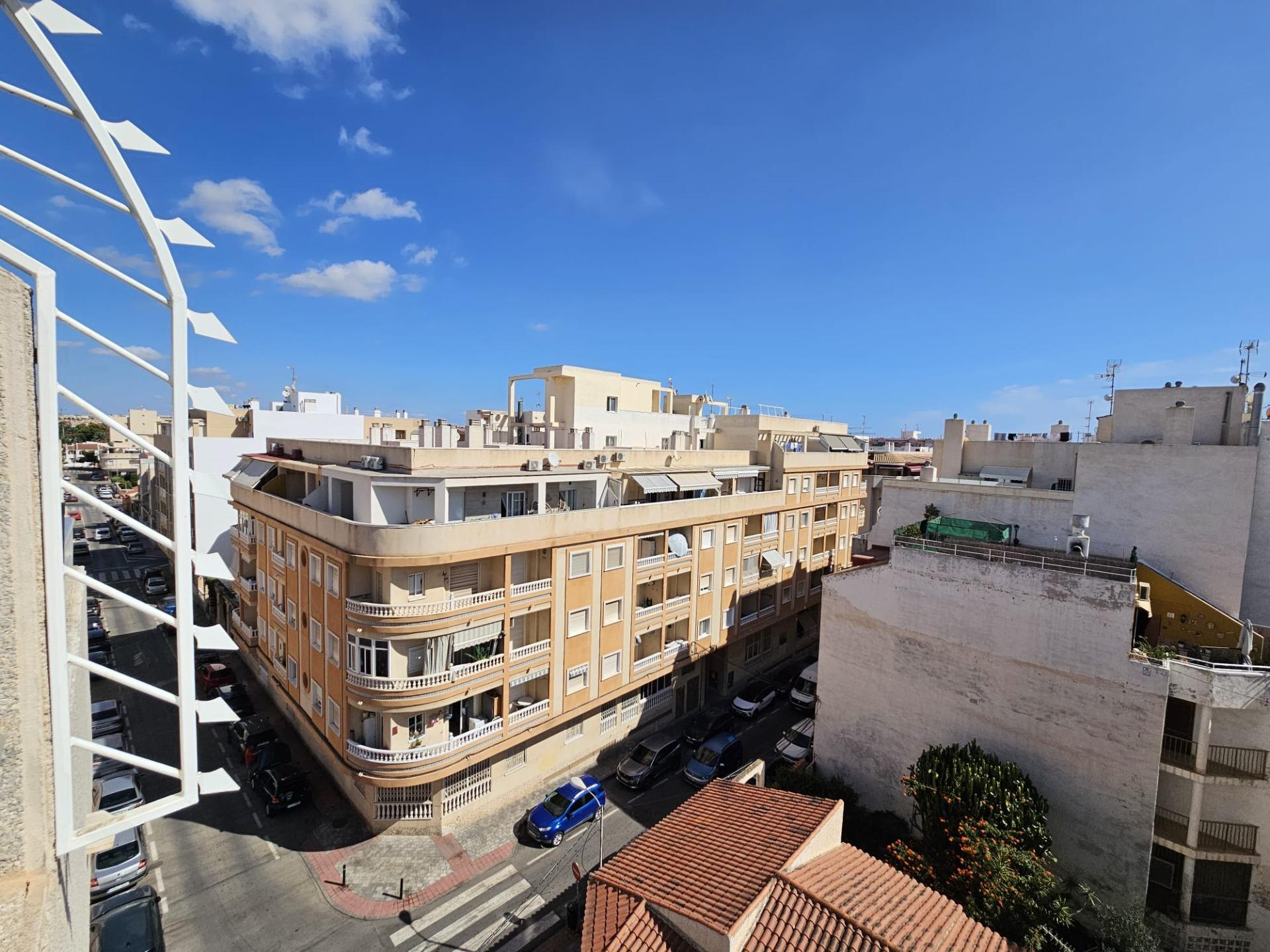 1 Bed, 1 Bath, ApartmentFor Sale, Torrevieja, Alicante