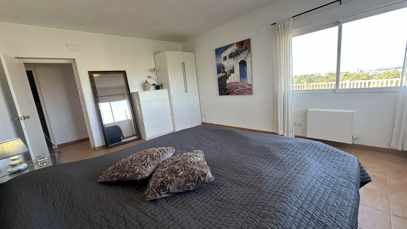 6 Bed, 4 Bath, HouseFor Sale, Albir, Alicante