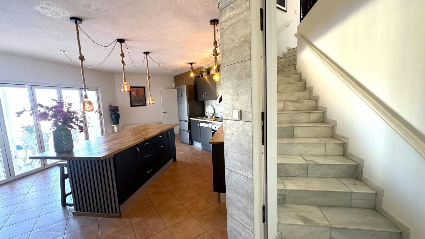 6 Bed, 4 Bath, HouseFor Sale, Albir, Alicante