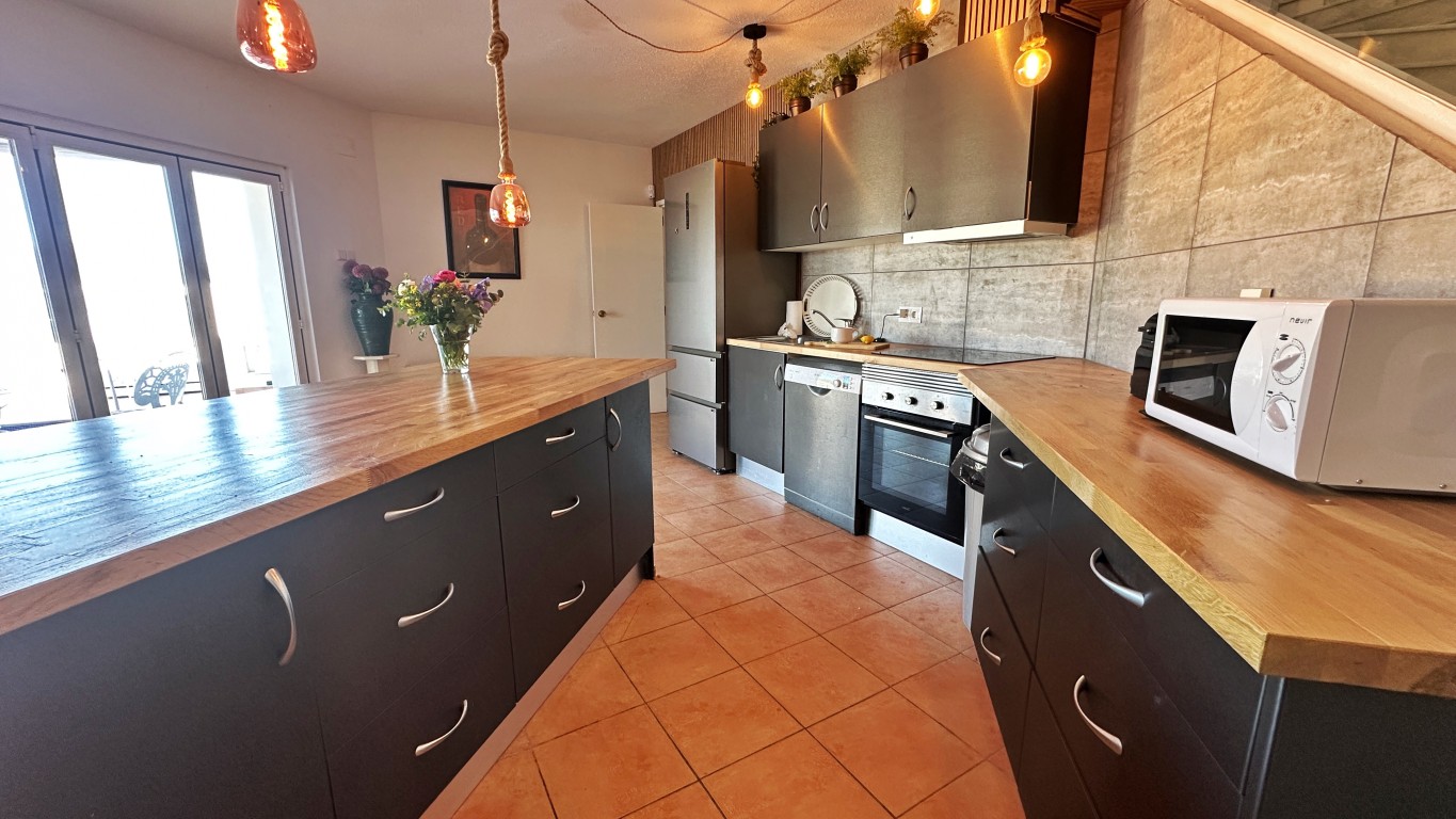 6 Bed, 4 Bath, HouseFor Sale, Albir, Alicante