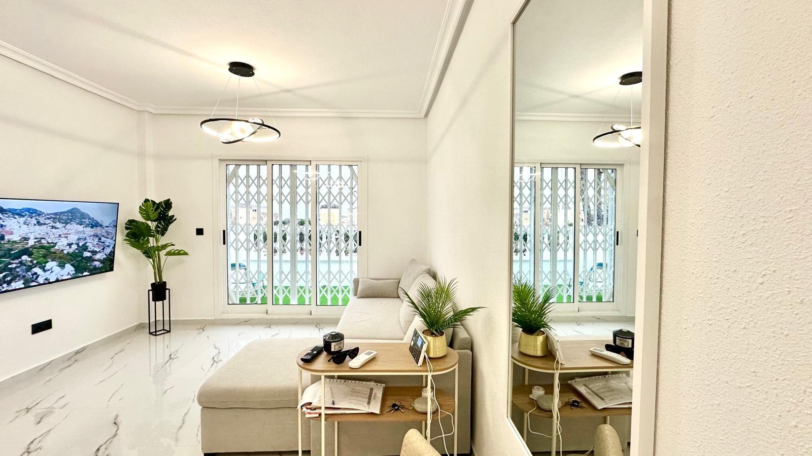 1 Bed, 1 Bath, HouseFor Sale, Orihuela Costa, Alicante