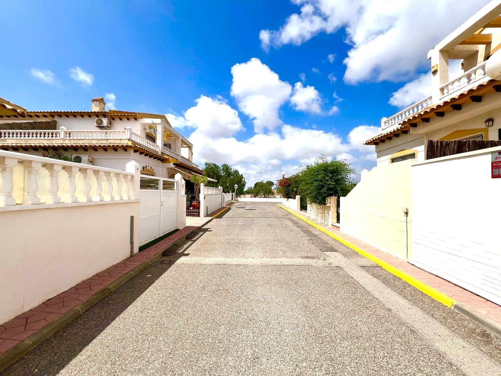 3 Bed, 2 Bath, HouseFor Sale, Orihuela, Alicante