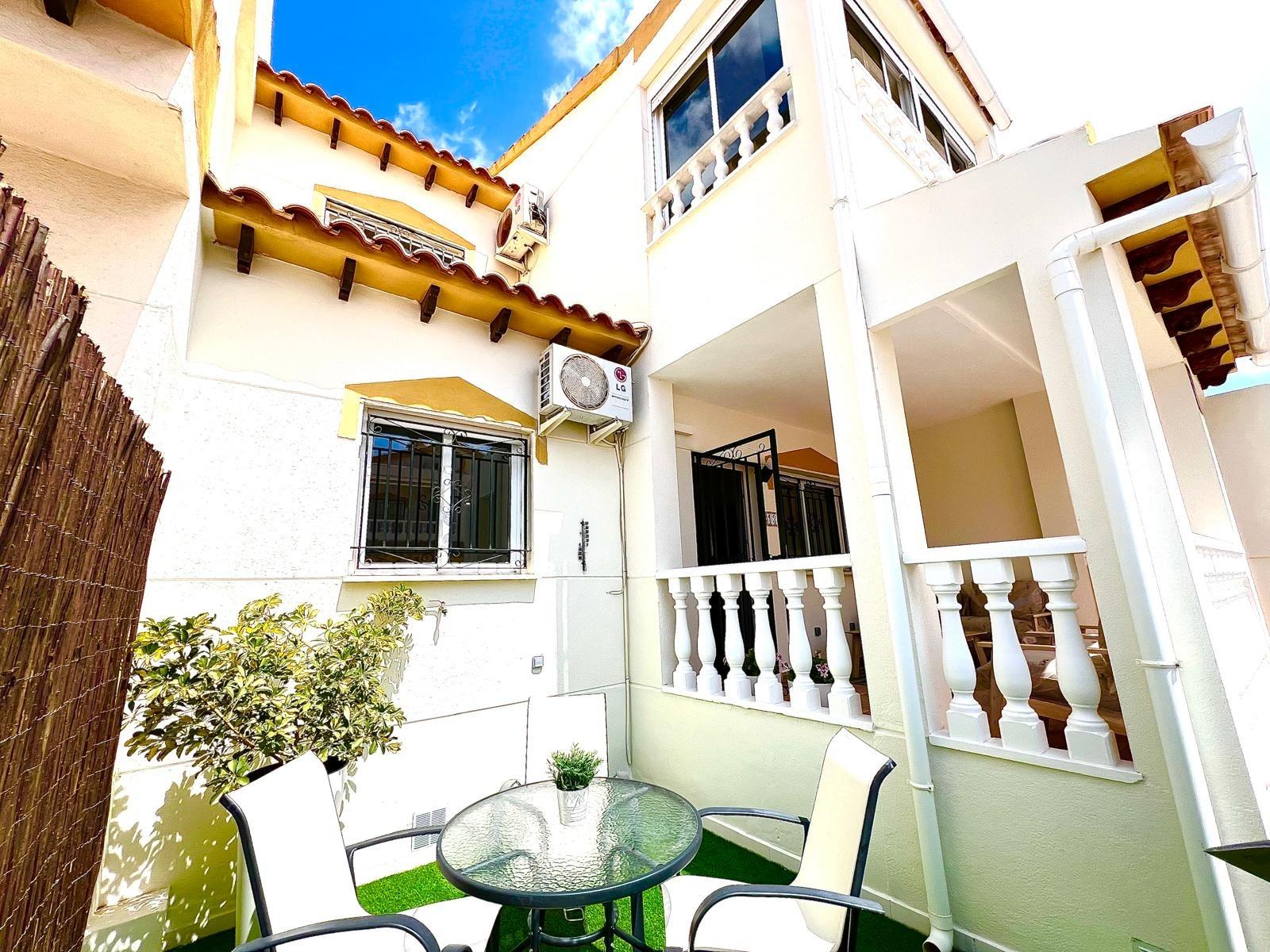 3 Bed, 2 Bath, HouseFor Sale, Orihuela, Alicante