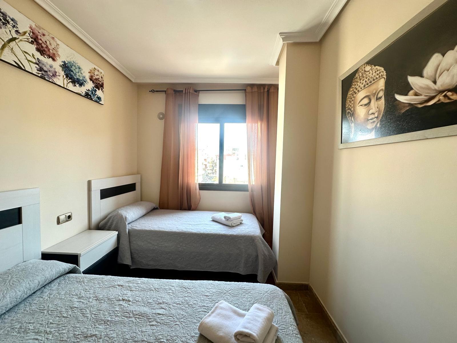 4 Bed, 2 Bath, ApartmentFor Sale, Torrevieja, Alicante