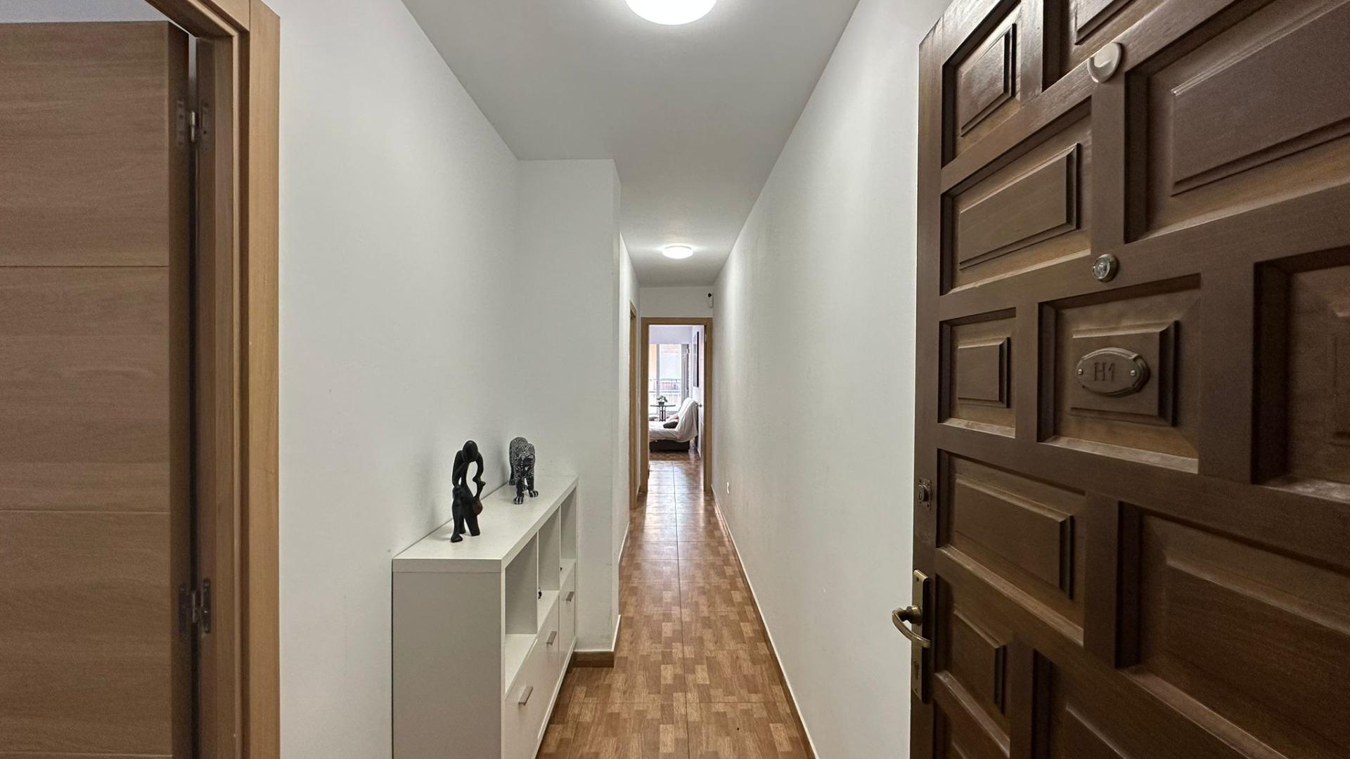 3 Bed, 2 Bath, ApartmentFor Sale, Torrevieja, Alicante