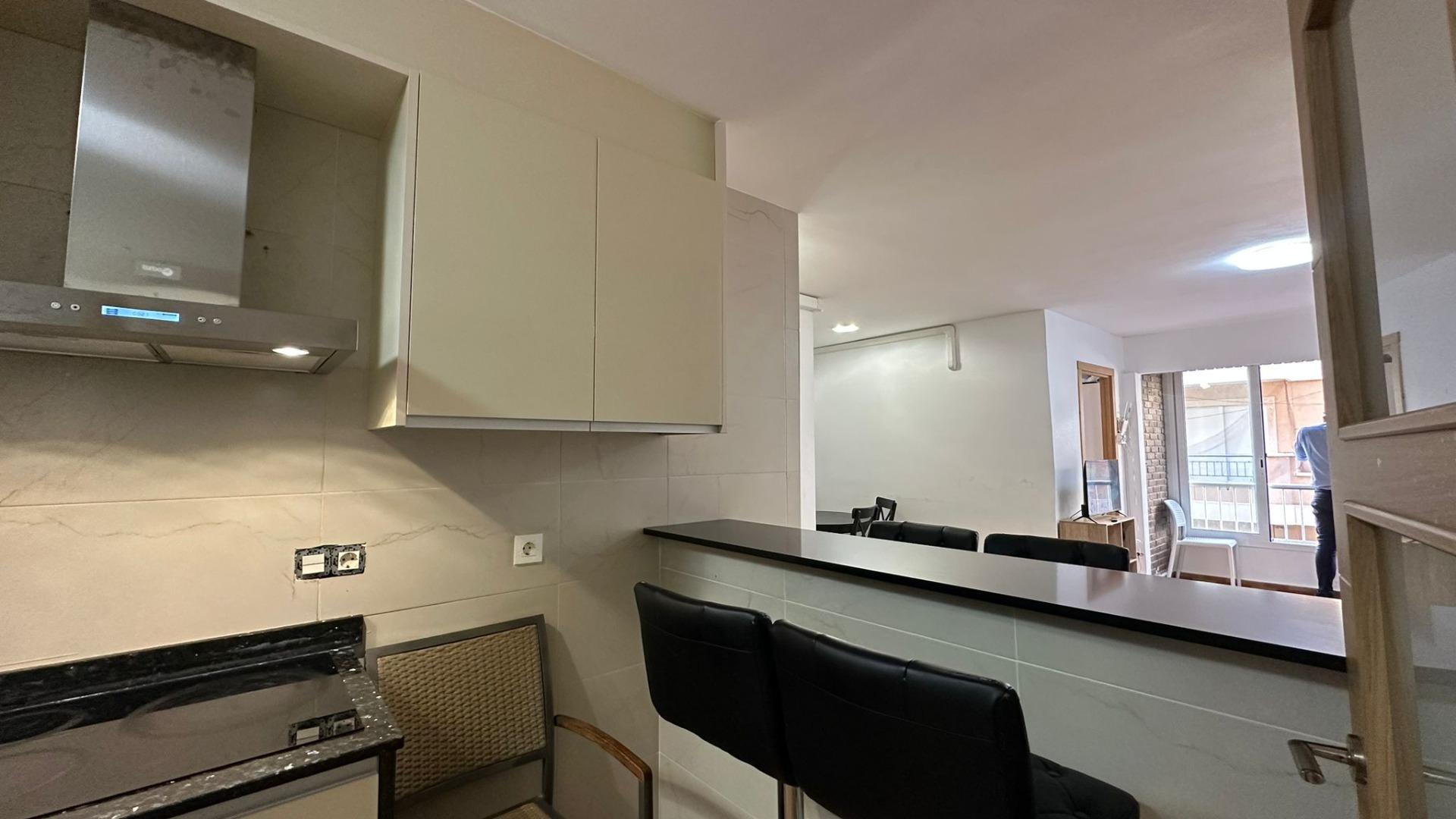 3 Bed, 2 Bath, ApartmentFor Sale, Torrevieja, Alicante