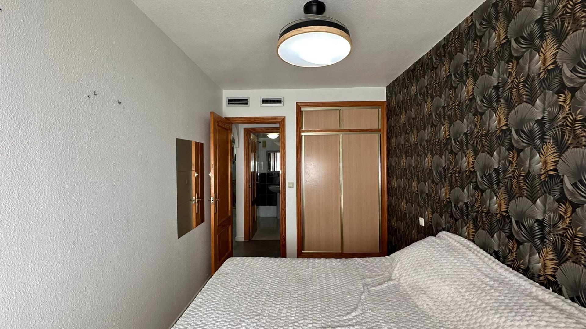 3 Bed, 1 Bath, ApartmentFor Sale, Torrevieja, Alicante