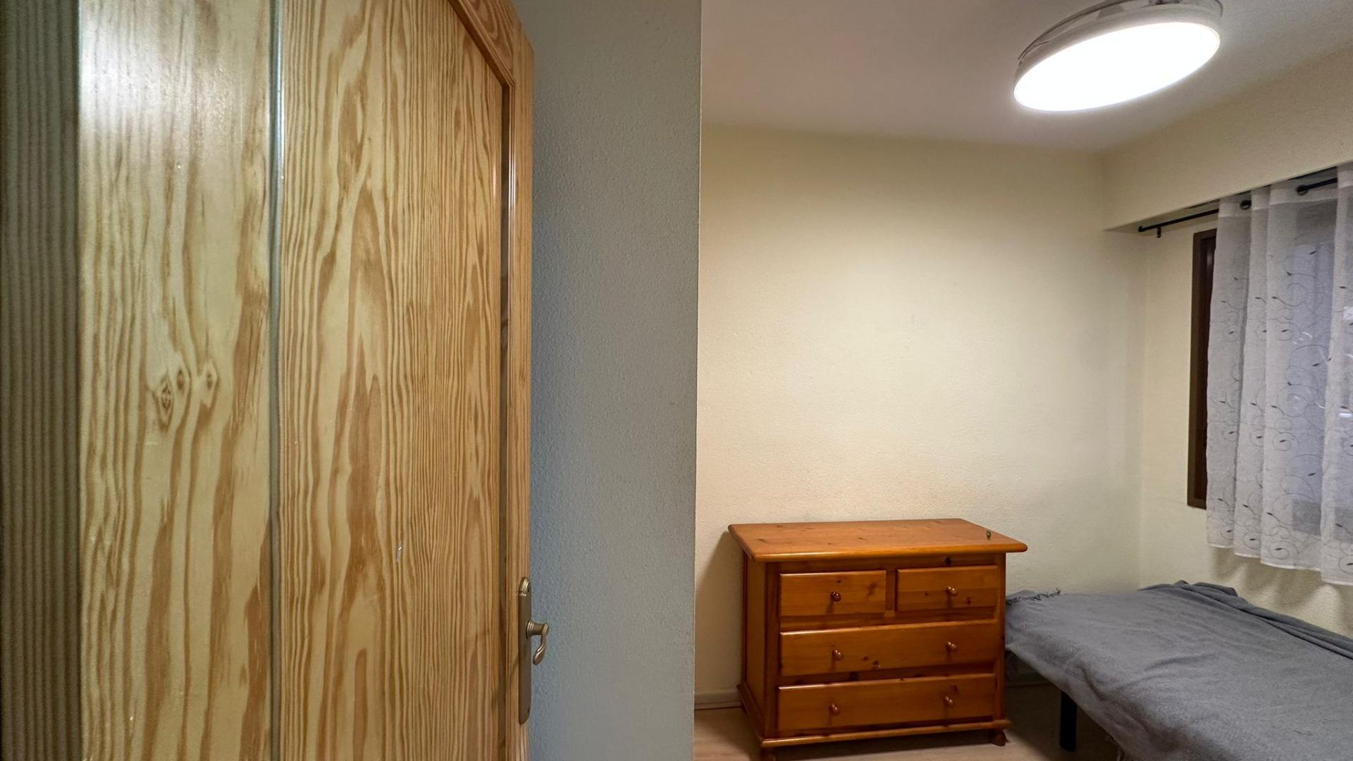 3 Bed, 1 Bath, ApartmentFor Sale, Torrevieja, Alicante