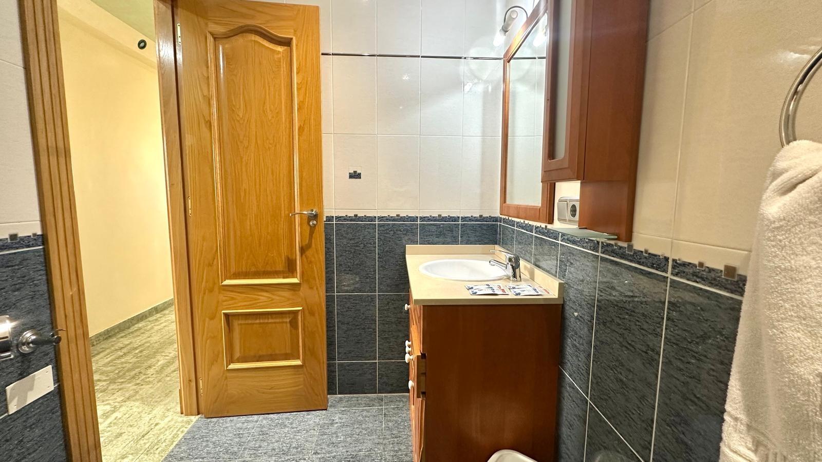 2 Bed, 1 Bath, ApartmentFor Sale, Torrevieja, Alicante