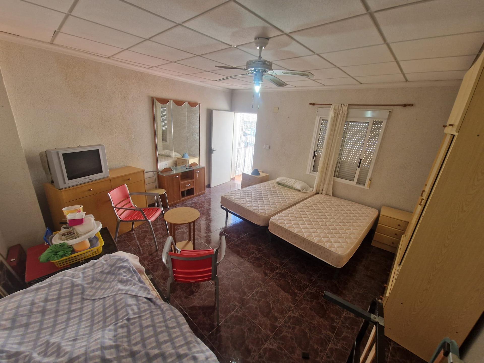 4 Bed, 2 Bath, HouseFor Sale, Torrevieja, Alicante