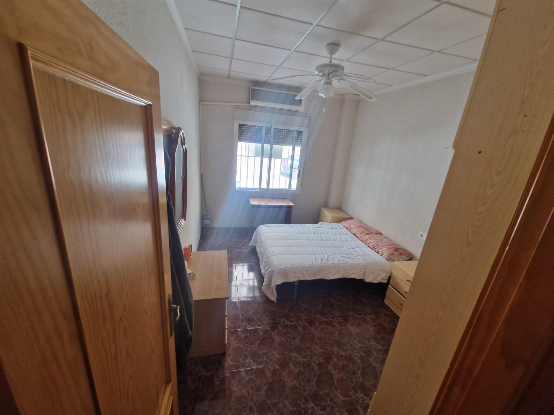 4 Bed, 2 Bath, HouseFor Sale, Torrevieja, Alicante