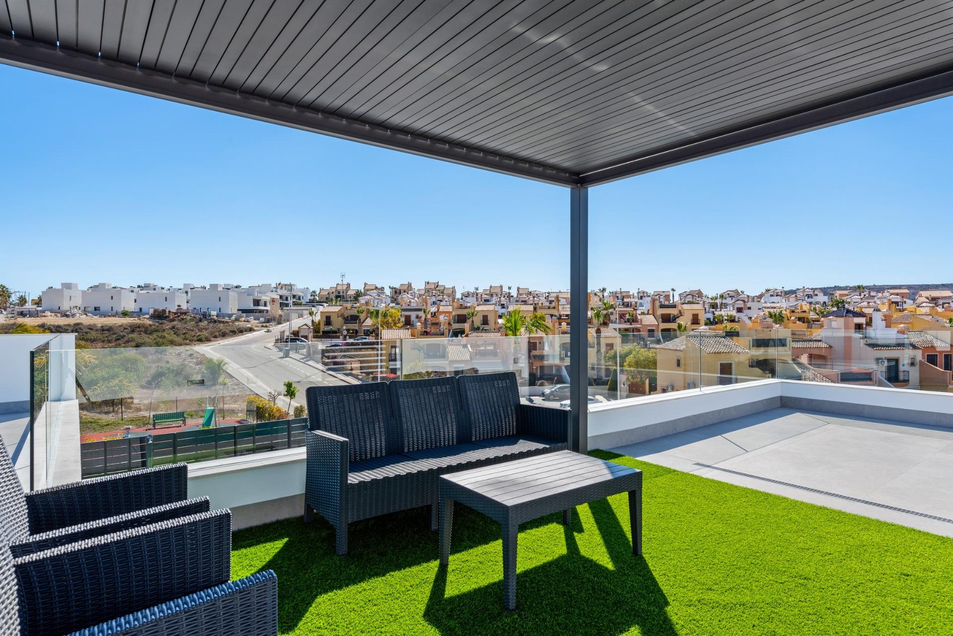 3 Bed, 2 Bath, HouseFor Sale, Algorfa, Alicante