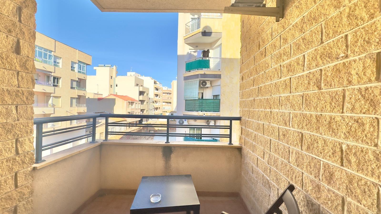2 Bed, 1 Bath, ApartmentFor Sale, Torrevieja, Alicante