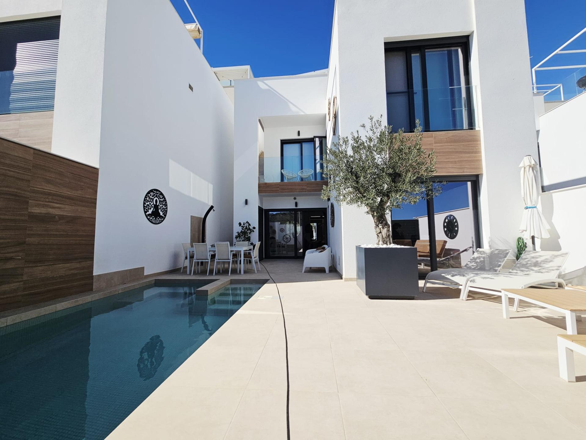 3 Bed, 3 Bath, HouseFor Sale, Benijofar, Alicante