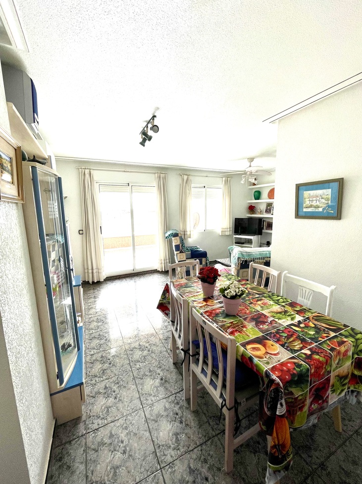 3 Bed, 2 Bath, ApartmentFor Sale, Torrevieja, Alicante