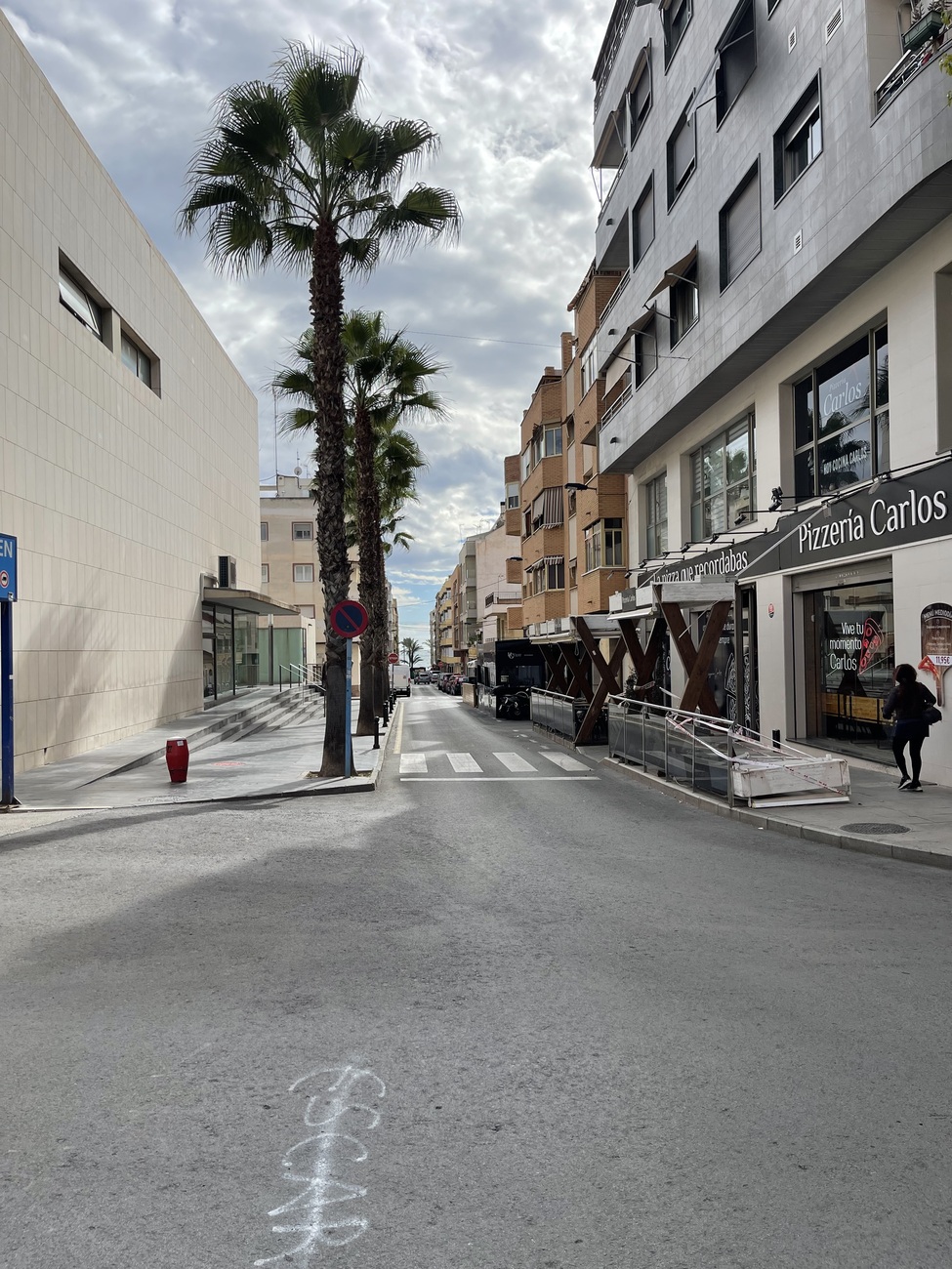 3 Bed, 2 Bath, ApartmentFor Sale, Torrevieja, Alicante