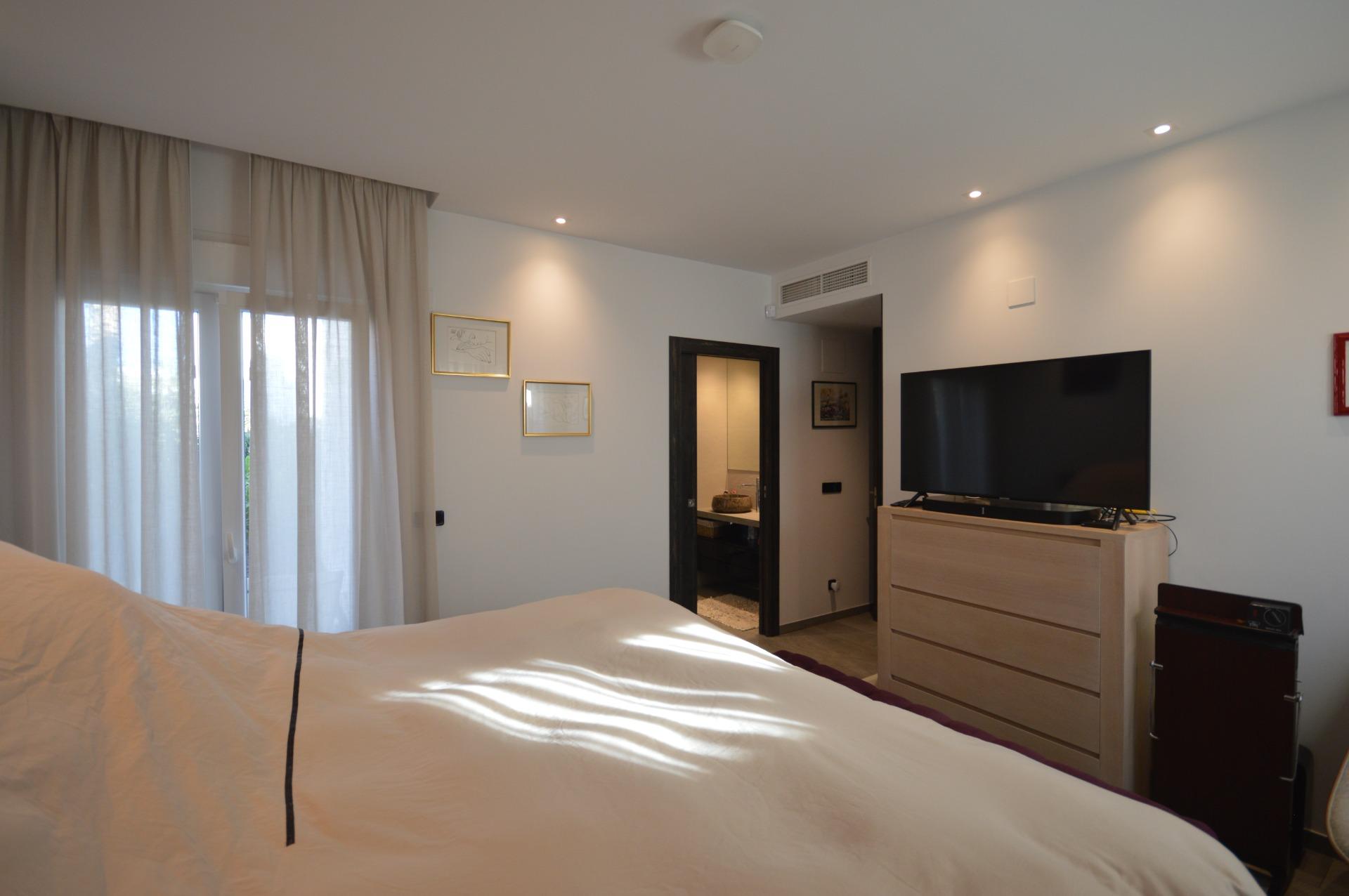 3 Bed, 2 Bath, HouseFor Sale, Algorfa, Alicante