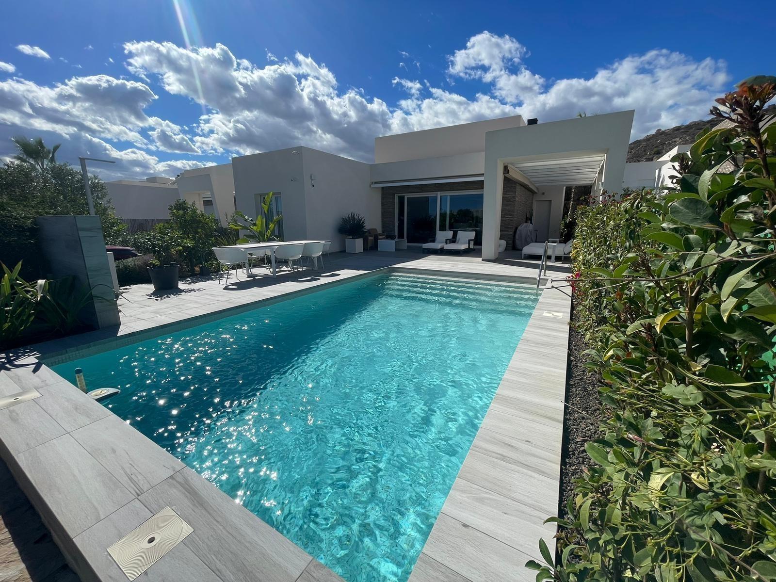 3 Bed, 2 Bath, HouseFor Sale, Algorfa, Alicante