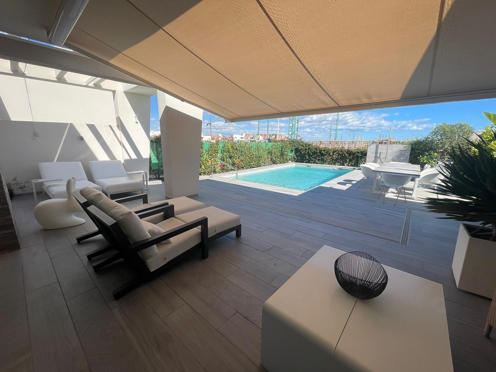 3 Bed, 2 Bath, HouseFor Sale, Algorfa, Alicante