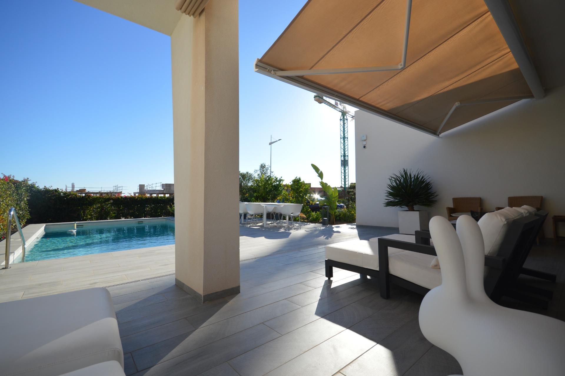 3 Bed, 2 Bath, HouseFor Sale, Algorfa, Alicante