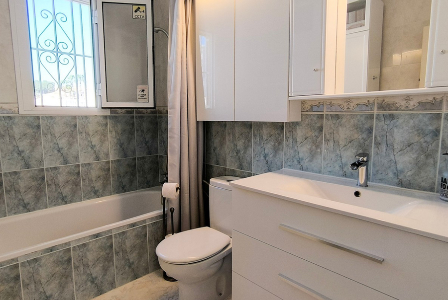 4 Bed, 2 Bath, HouseFor Sale, Ciudad Quesada, Alicante