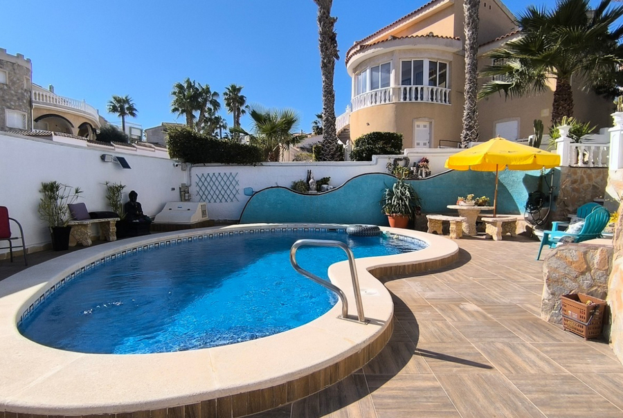 4 Bed, 2 Bath, HouseFor Sale, Ciudad Quesada, Alicante