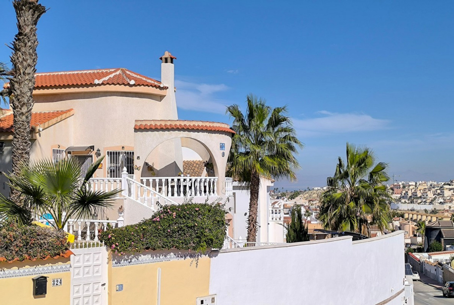 4 Bed, 2 Bath, HouseFor Sale, Ciudad Quesada, Alicante
