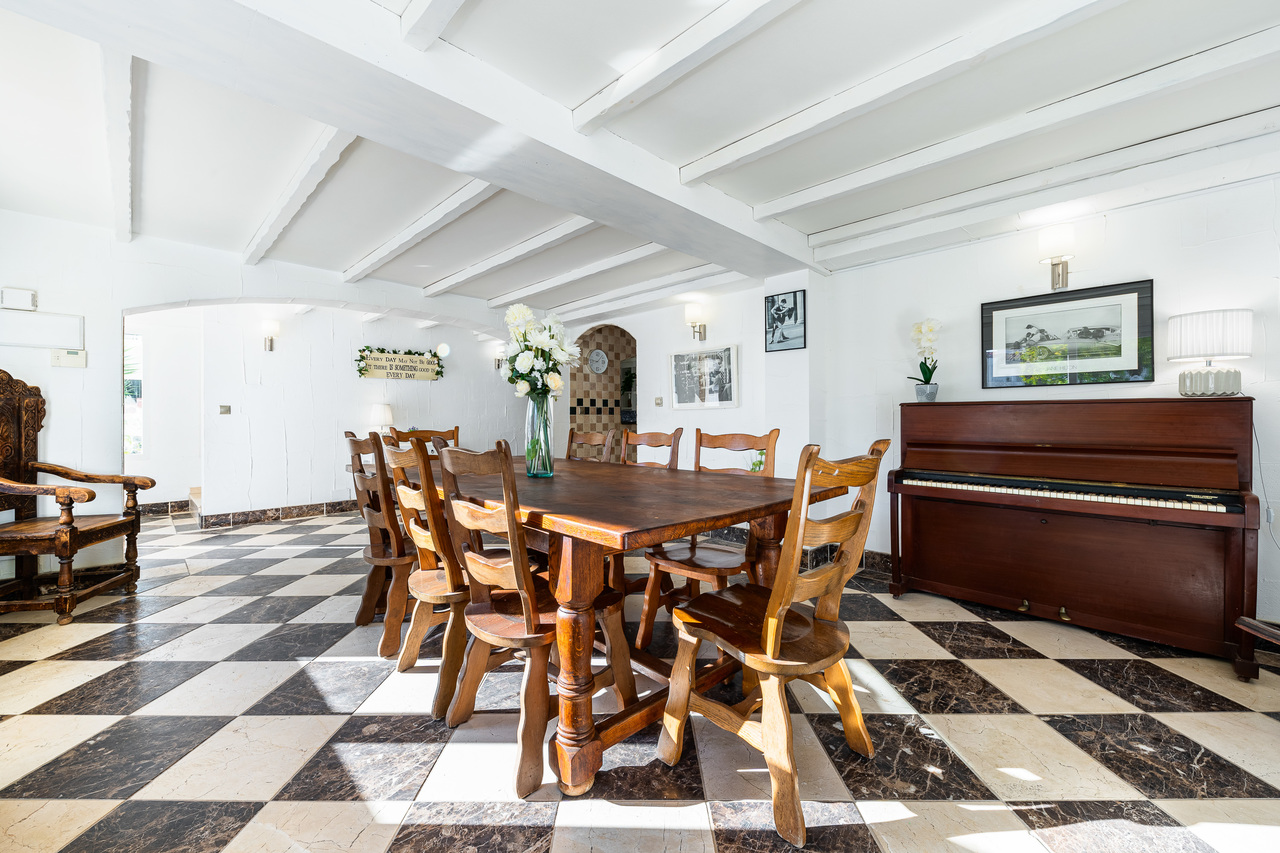 7 Bed, 4 Bath, HouseFor Sale, Dehesa de Campoamor, Alicante