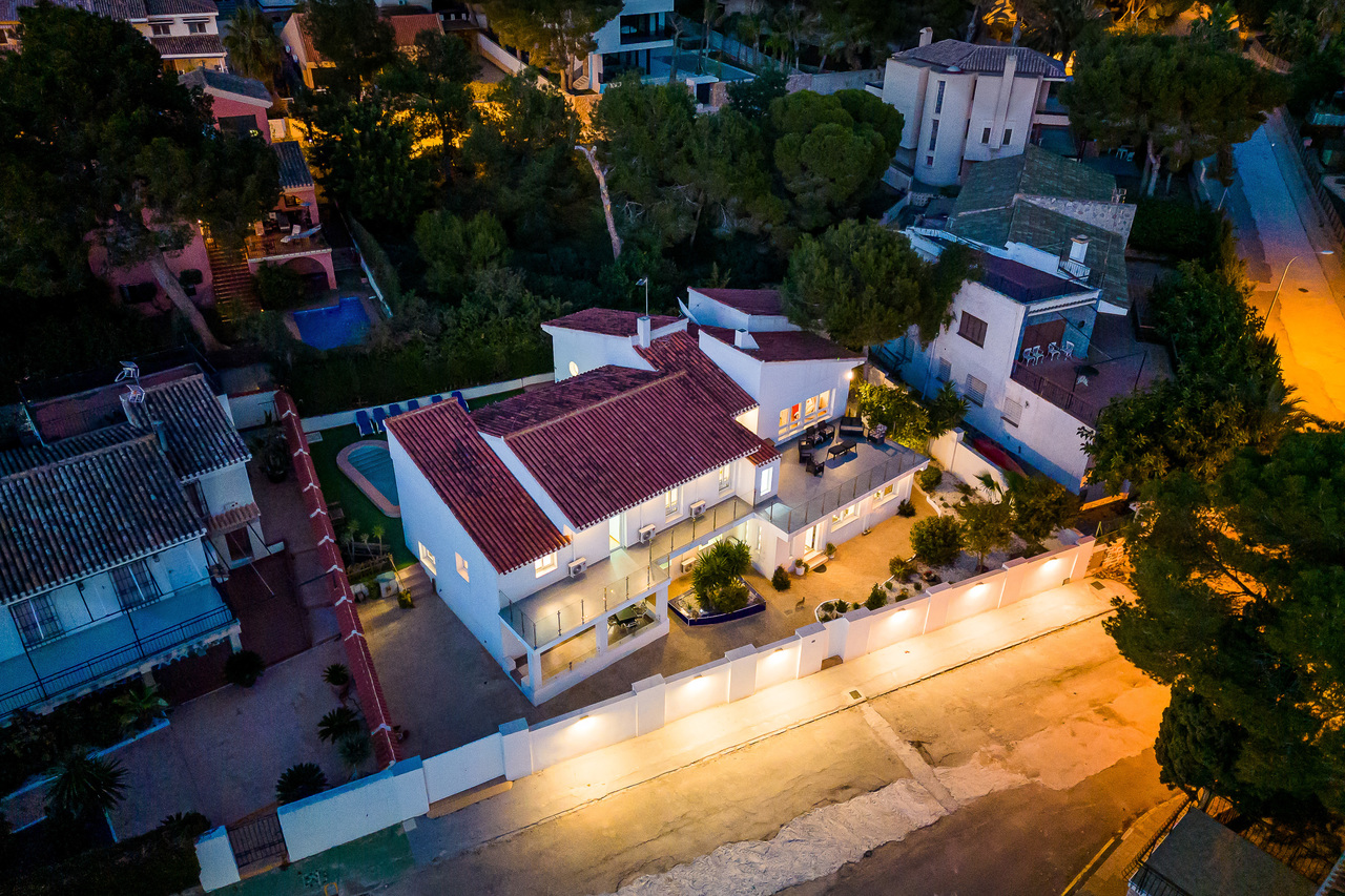 7 Bed, 4 Bath, HouseFor Sale, Dehesa de Campoamor, Alicante