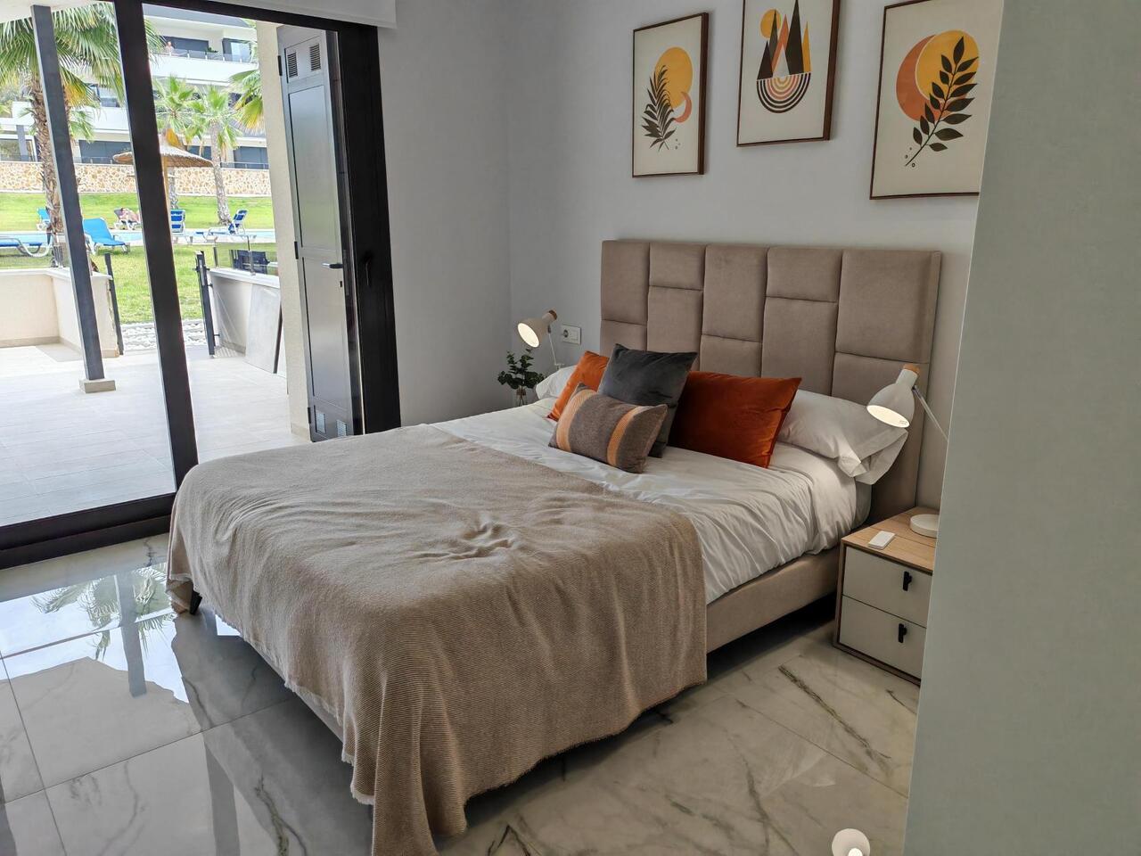 2 Bed, 2 Bath, ApartmentFor Sale, San Miguel de Salinas, Alicante