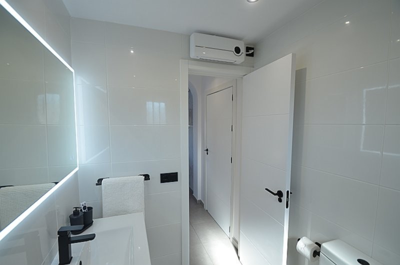 1 Bed, 1 Bath, ApartmentFor Sale, San Miguel de Salinas, Alicante