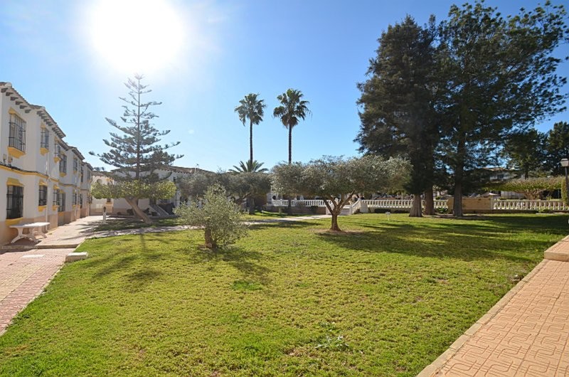 1 Bed, 1 Bath, ApartmentFor Sale, San Miguel de Salinas, Alicante