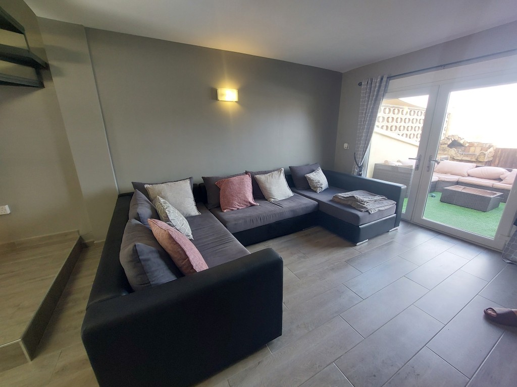 2 Bed, 2 Bath, HouseFor Sale, Albir, Alicante