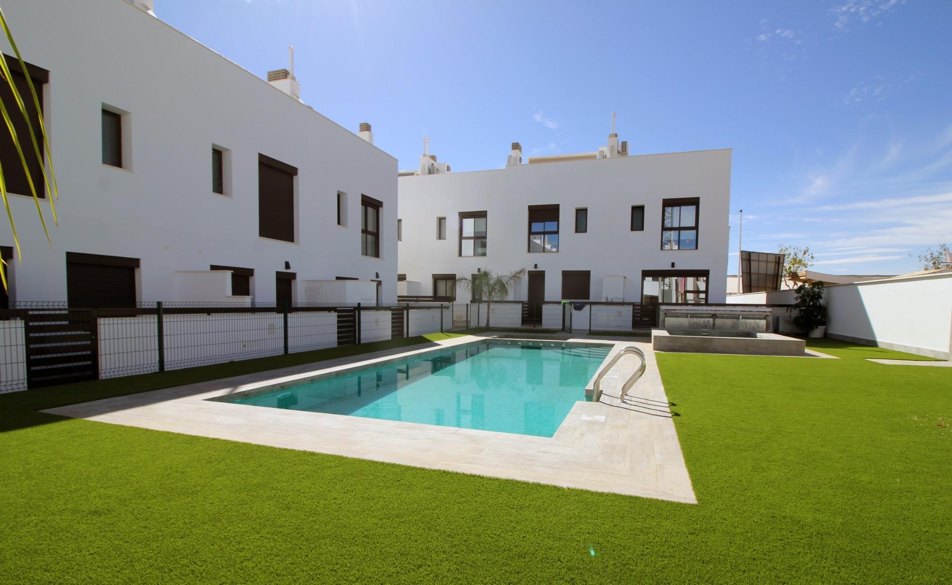 3 Bed, 3 Bath, HouseFor Sale, Pilar De La Horadada, Alicante