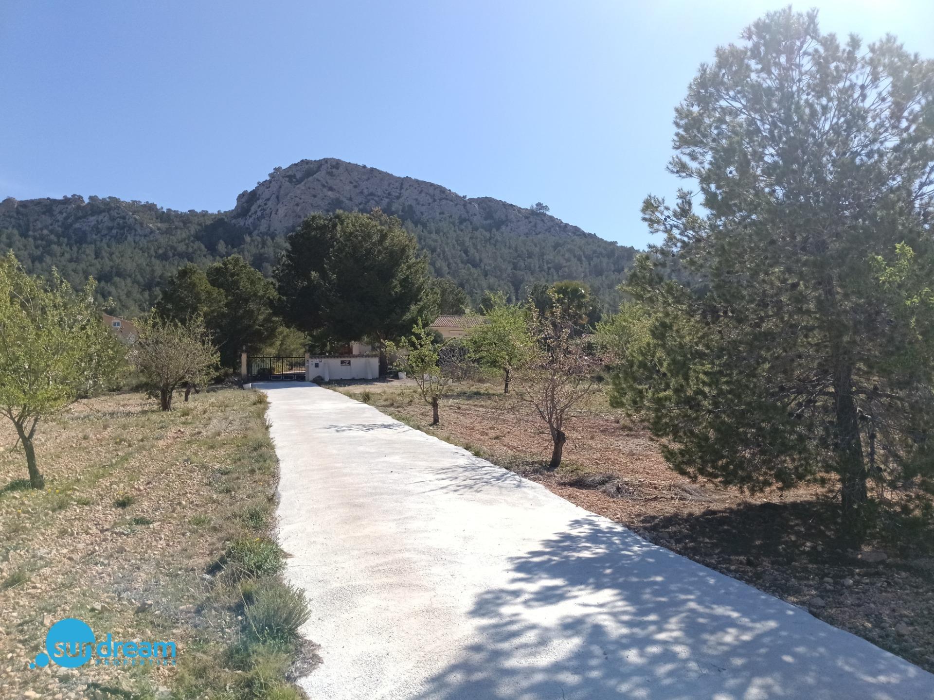 4 Bed, 2 Bath, HouseFor Sale, Abanilla, Murcia